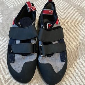 Five Ten Rogue Climbing Shoes